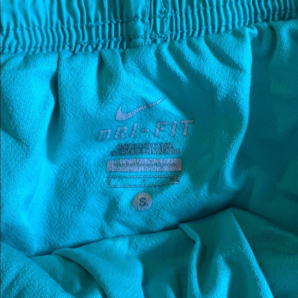 Nike Dri-Fit Shorts - Picture 3 of 6